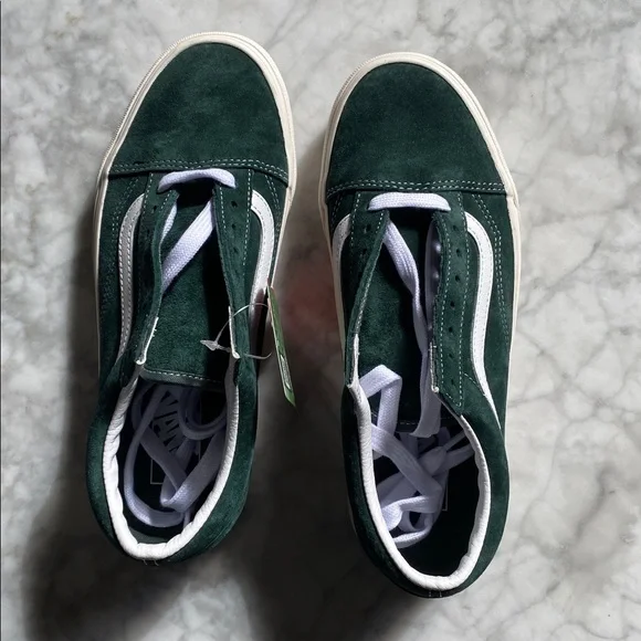 NWT Vans Women's Forest Green Suede Sneakers - Picture 15 of 16